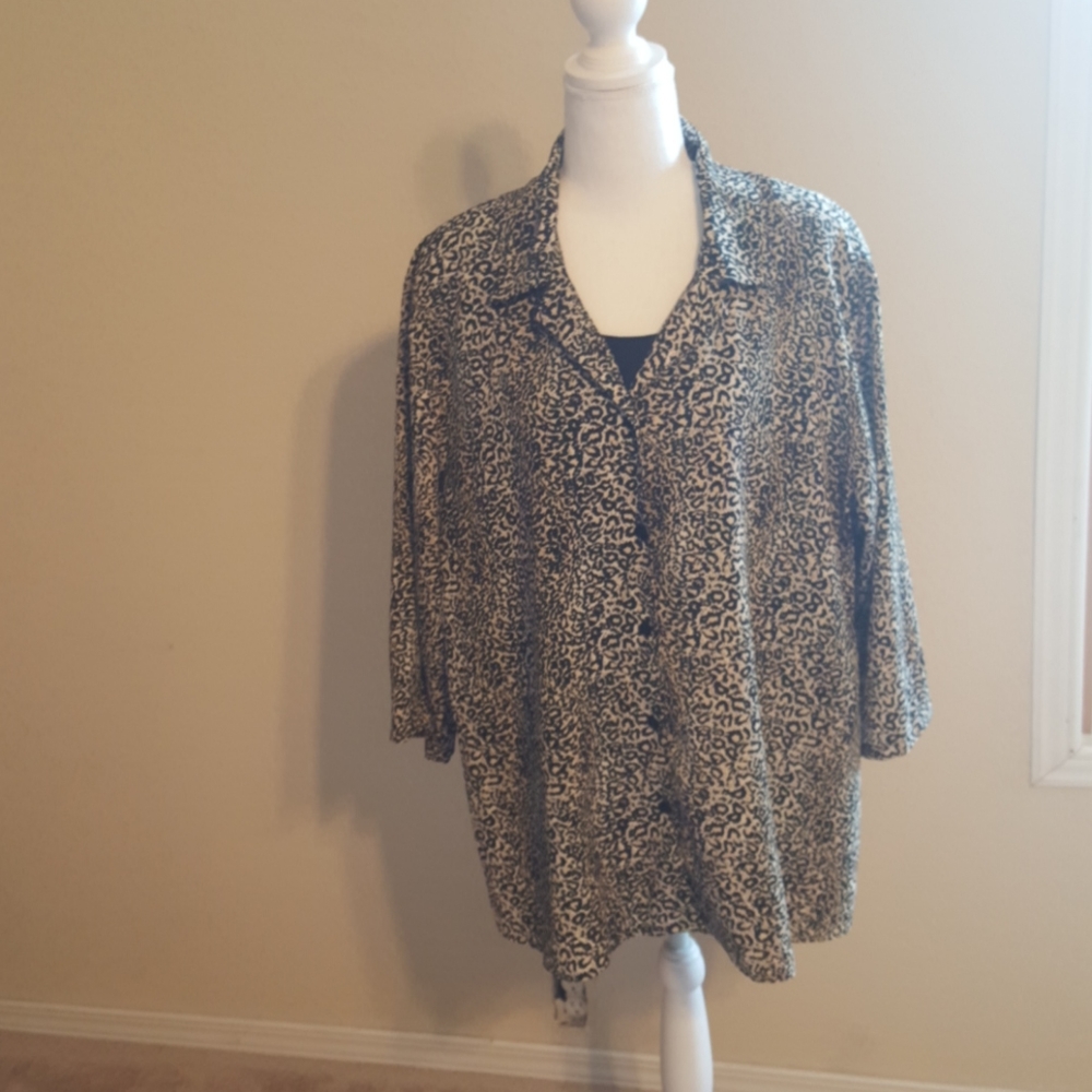 Elementz Woman 2x Cheetah print shirt W/Cami🌵